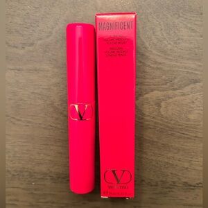 Valentino Magnificent Volumizng Mascara